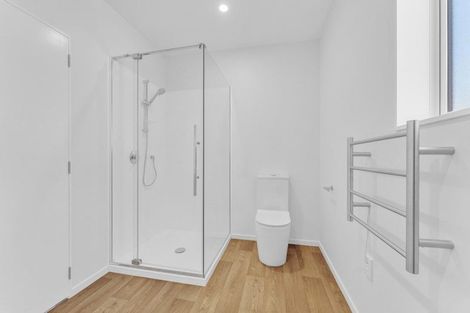 Photo of property in 4/5 Westminster Road, Wainuiomata, Lower Hutt, 5014