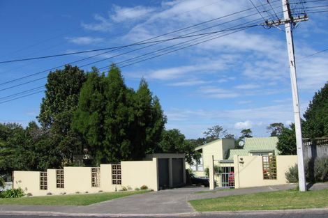 Photo of property in 19 Rewi Street, Torbay, Auckland, 0630