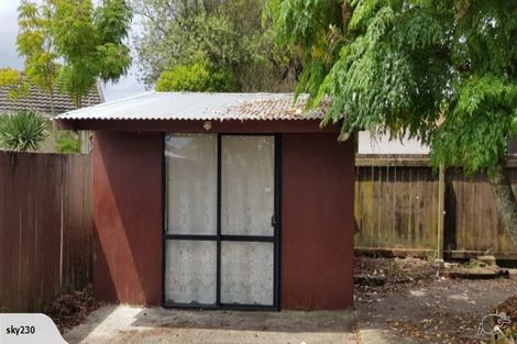 Photo of property in 1/63b Colwill Road, Massey, Auckland, 0614