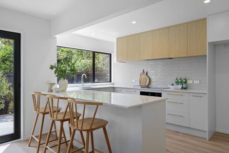 Photo of property in 1/9 Glenstrae Road, Redcliffs, Christchurch, 8081