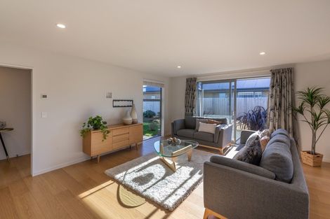 Photo of property in 10 Shale Court, Rolleston, 7614