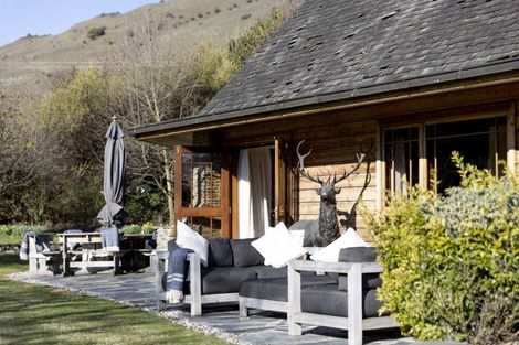 Photo of property in 11 Arrowtown-lake Hayes Road, Lake Hayes, Queenstown, 9371