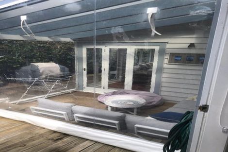 Photo of property in 959 Beach Road, Torbay, Auckland, 0630