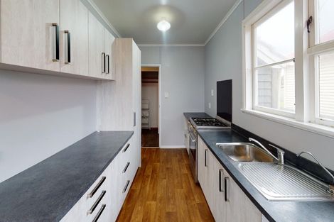 Photo of property in 86 Swiss Avenue, Gonville, Whanganui, 4501