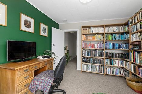 Photo of property in 185 Wainuiomata Road, Wainuiomata, Lower Hutt, 5014