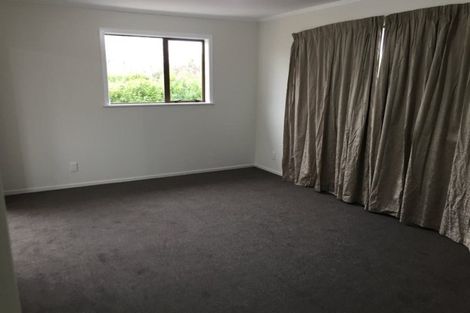 Photo of property in 59 Victoria Street, Carterton, 5713