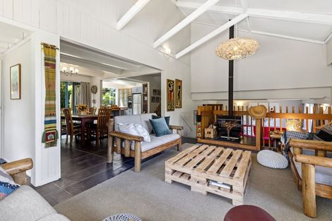 Photo of property in 36 Coroglen Avenue, Birkenhead, Auckland, 0626