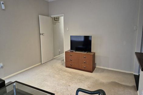 Photo of property in 22 Hampton Hill Road, Tawa, Wellington, 5028