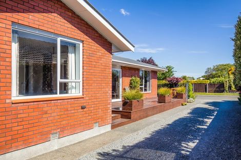 Photo of property in 6 Doncaster Street, Sockburn, Christchurch, 8042