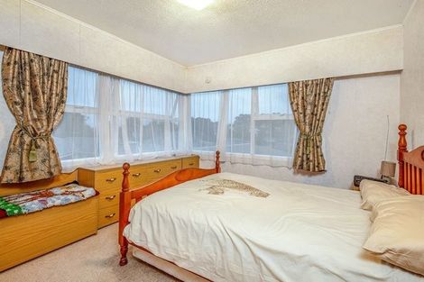 Photo of property in 45 Rehia Road, Massey, Auckland, 0614