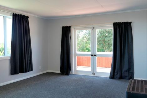 Photo of property in 14 Campion Road, Waikanae Beach, Waikanae, 5036