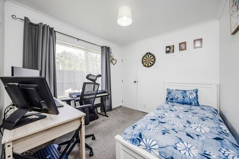 Photo of property in 242 Mahia Road, Weymouth, Auckland, 2103
