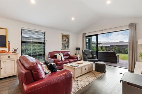 Photo of property in 19 Quigley Crescent, Cromwell, 9310