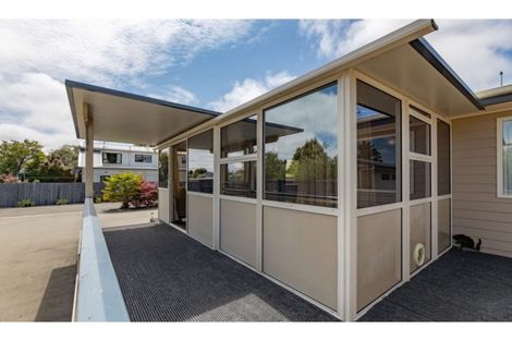 Photo of property in 681 Main North Road, Belfast, Christchurch, 8051