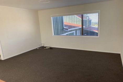 Photo of property in 1/19 Marcel Place, Glenfield, Auckland, 0629