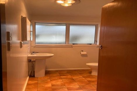 Photo of property in 2/82 Grahams Road, Burnside, Christchurch, 8041