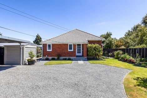 Photo of property in 19 Coopers Road, Dallington, Christchurch, 8061