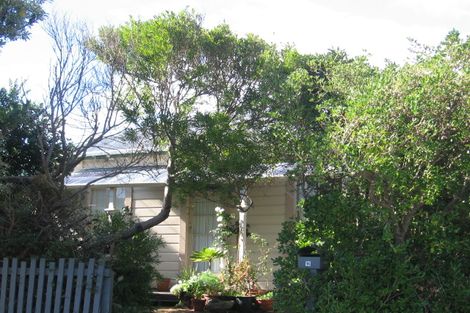 Photo of property in 16 Richmond Street, Petone, Lower Hutt, 5012