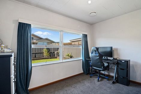 Photo of property in 7b Tennyson Crescent, Stoke, Nelson, 7011