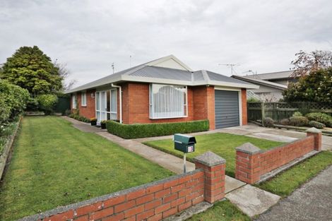 Photo of property in 43 Dublin Street, Windsor, Invercargill, 9810