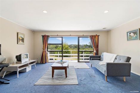 Photo of property in 2/32 Rapallo Place, Farm Cove, Auckland, 2012