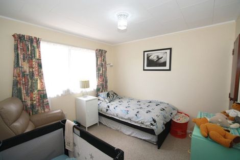 Photo of property in 13a Karamu Street, Strandon, New Plymouth, 4312