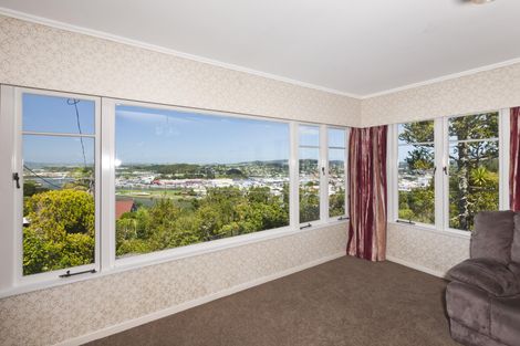 Photo of property in 31 Punga Grove Avenue, Riverside, Whangarei, 0112