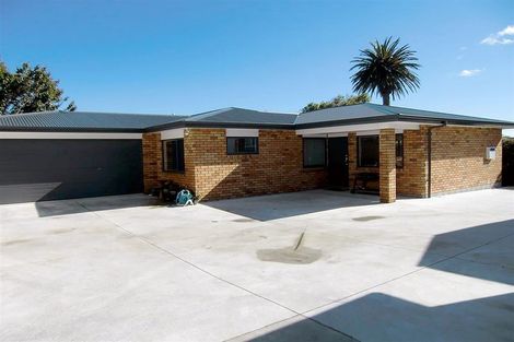 Photo of property in 2/67 Northgate, Strandon, New Plymouth, 4312