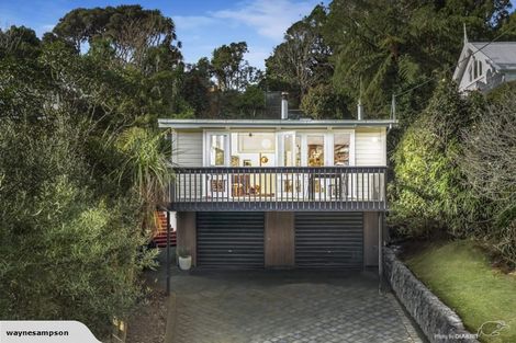 Photo of property in 9 Ardross Avenue, Khandallah, Wellington, 6035