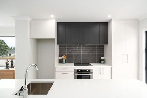 Photo of property in 140 Jamaica Drive, Grenada North, Wellington, 5028