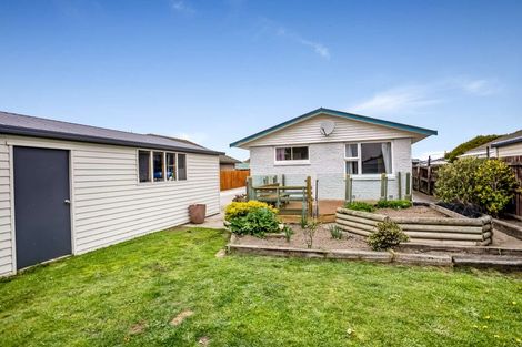 Photo of property in 150 Pacific Road, North New Brighton, Christchurch, 8083