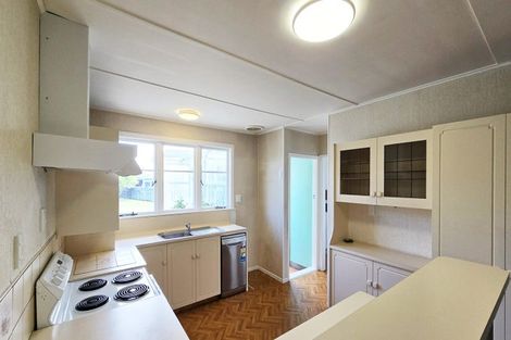 Photo of property in 10 Cornwall Road, Taradale, Napier, 4112