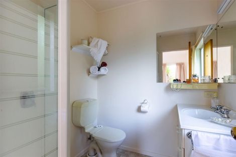 Photo of property in 19 Tainui Street, Torbay, Auckland, 0630