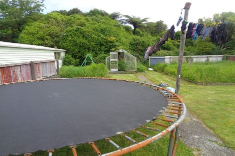 Photo of property in 110 Marsden Road, Greymouth, 7805