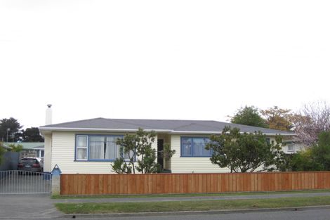 Photo of property in 47 Trinity Crescent, Pirimai, Napier, 4112