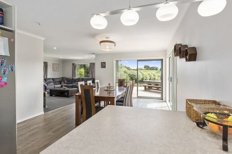 Photo of property in 53 Ohau Terraces, Ohau, Levin, 5570
