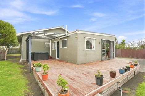 Photo of property in 34 Polson Street, Castlecliff, Whanganui, 4501
