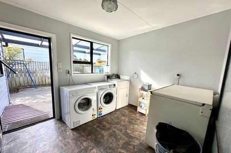 Photo of property in 31 Baker Street, Stirling, 9231