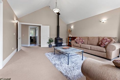 Photo of property in 2/1314 West Coast Road, West Melton, Christchurch, 7671