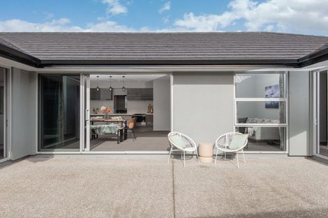 Photo of property in 15 Caledonia Drive, Mosgiel, 9024