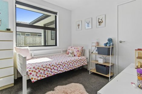 Photo of property in 28 Te Kio Crescent, Papamoa Beach, Papamoa, 3118