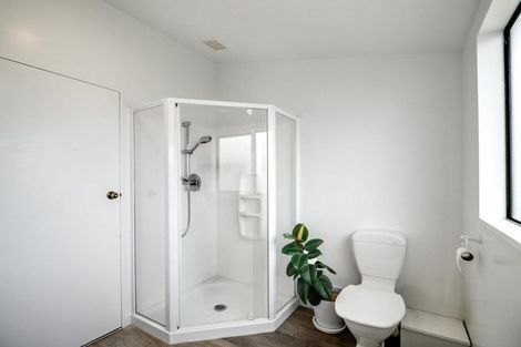 Photo of property in 103 Grimseys Road, Redwood, Christchurch, 8051