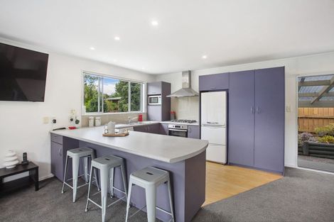 Photo of property in 7 Napuka Road, Henderson Valley, Auckland, 0612