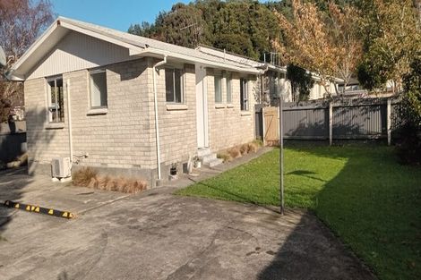 Photo of property in 186d Wellington Road, Wainuiomata, Lower Hutt, 5014