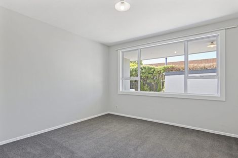 Photo of property in 1/17 Tyrone Street, Belfast, Christchurch, 8051