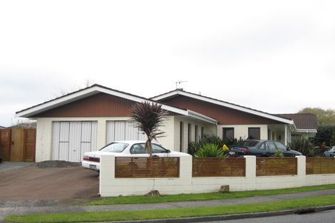 Photo of property in 50 Manu Crescent, Upper Vogeltown, New Plymouth, 4310