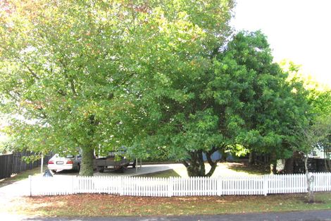 Photo of property in 5 Longreach Drive, Sunnyvale, Auckland, 0612