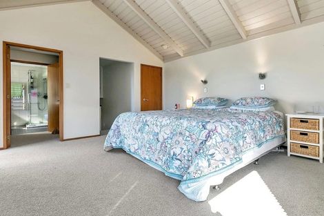 Photo of property in 14 Asbury Crescent, Campbells Bay, Auckland, 0630