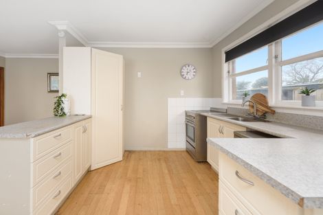Photo of property in 2/566 Maunganui Road, Mount Maunganui, 3116