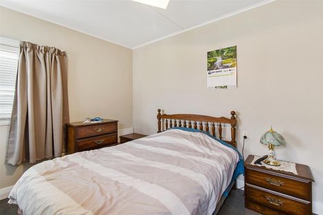Photo of property in 18 Holmes Street, Waimate, 7924